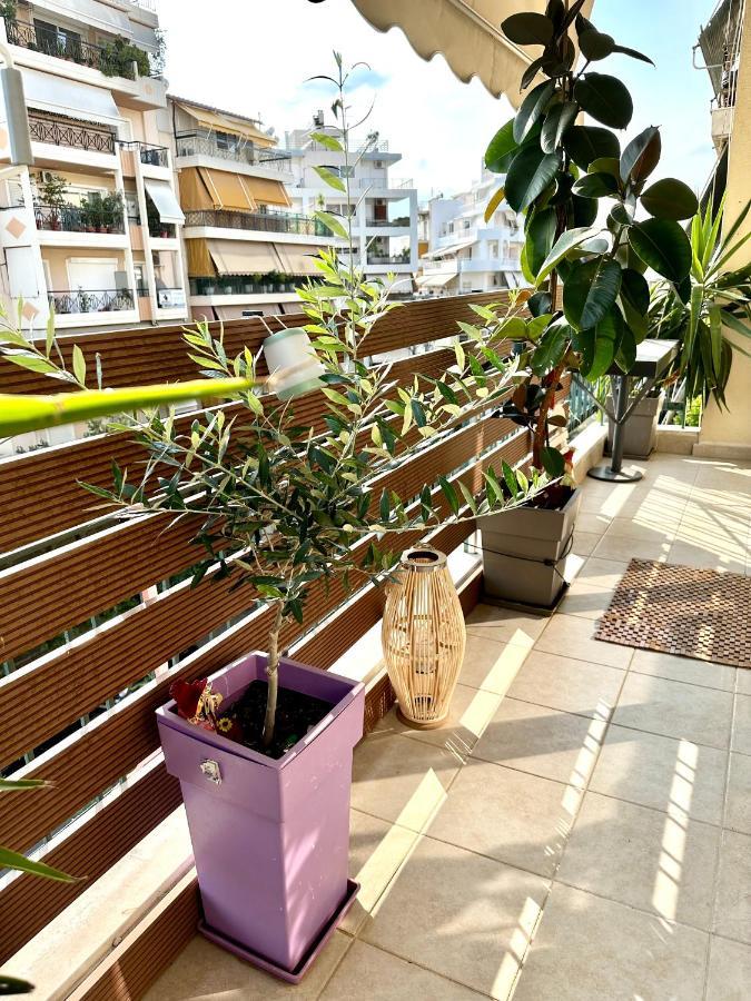 Cozy Apartment With Parking Near The City Center Athena Bagian luar foto